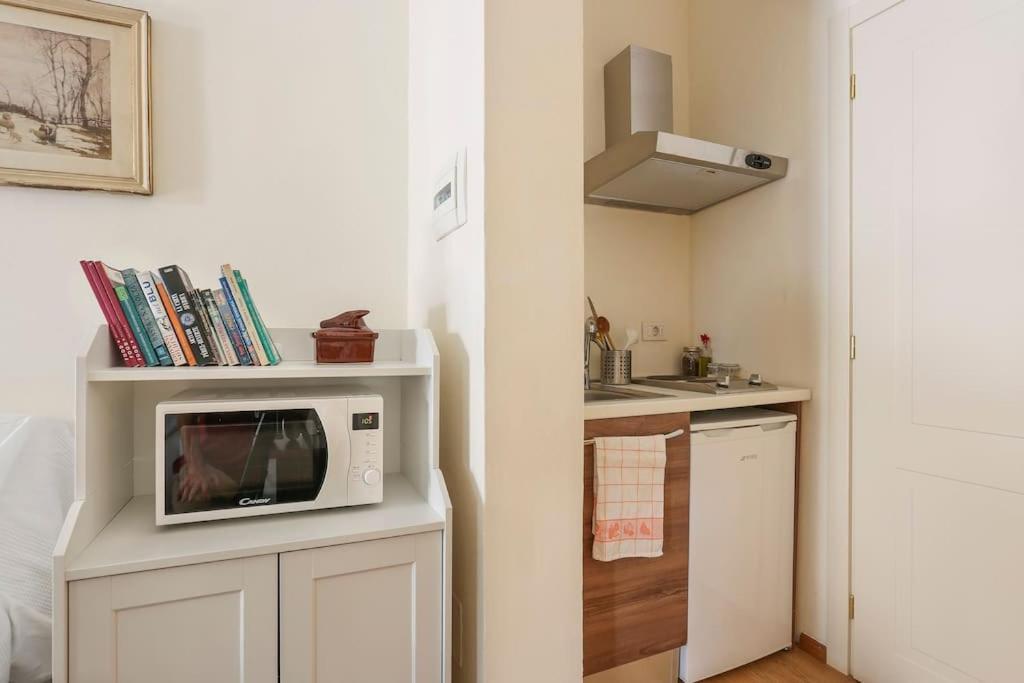In The Heart Of Florence, Dante, With Private Terrace * Firenze
